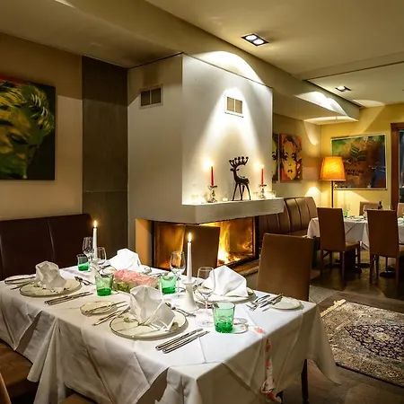 Restaurant Auerhahn 3* Salisburgo
