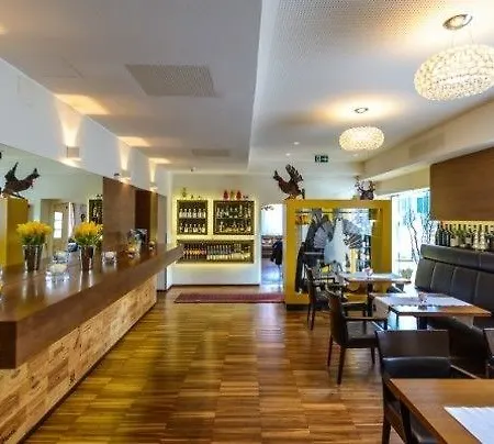 Pensionat Restaurant Auerhahn