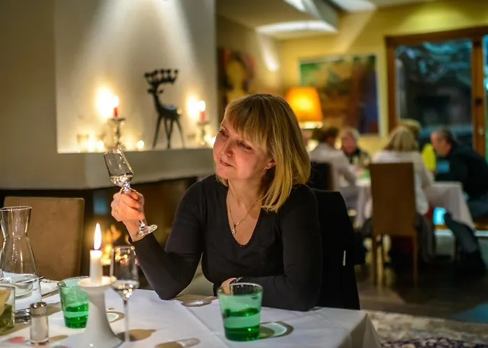 Restaurant Auerhahn 잘츠부르크