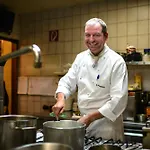 Restaurant Auerhahn Konukevi Salzburg