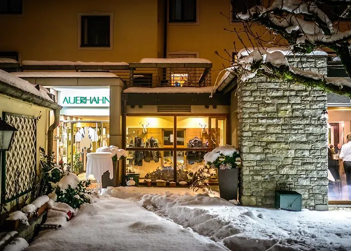 Restaurant Auerhahn ゲストハウス ザルツブルク