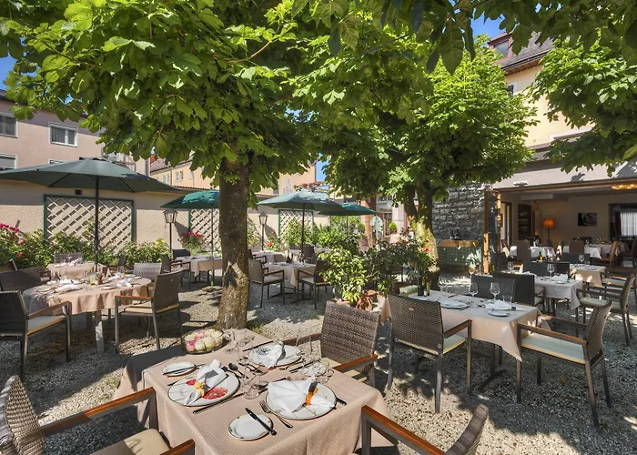 Restaurant Auerhahn ゲストハウス